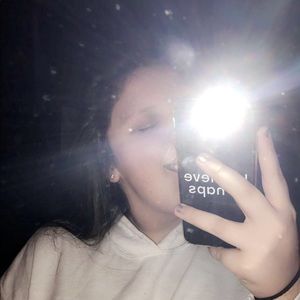 Meet your Posher, Kaycee